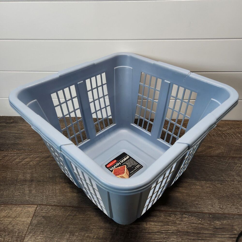 Vintage Rubbermaid 2972 Square Laundry Basket 16.5 x 11 Blue Utility *Read*